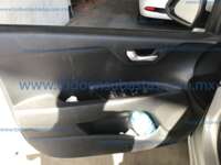 Kia Rio 2023 4p Sedán LX L4/1.6 Aut 2023 Kia Rio Ingreso Interiores 12
