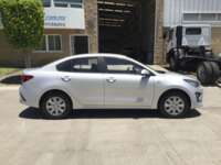 Kia Rio 2023 4p Sedán LX L4/1.6 Aut 2023 Kia Rio Venta Exteriores 4
