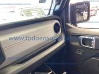 Jeep Wrangler 2024  2024 Jeep Wrangler Ingreso Interiores 22