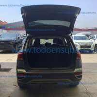 Volkswagen Taos 2023 5p Comfortline L4/1.4/T Tiptronic IMG_4961