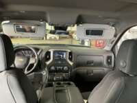 Chevrolet Silverado 2024 4p Custom Doble Cabina 4x4 V8/5.3 Aut IMG_0413