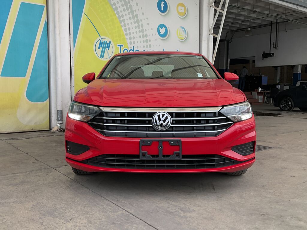 Volkswagen Jetta 2020 4p Comfortline L4/1.4/T Tiptronic 2020 Volkswagen Jetta Venta Exteriores 2