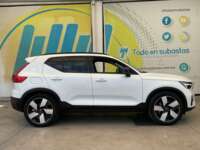Volvo XC40 2023 5p Recharge Ultimate Dark PHEV T5 L3/1.5/T Aut 2023 Volvo XC40 Venta Exteriores 4