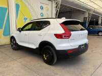 Volvo XC40 2023 5p Recharge Ultimate Dark PHEV T5 L3/1.5/T Aut 2023 Volvo XC40 Venta Exteriores 7