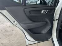 Volvo XC40 2023 5p Recharge Ultimate Dark PHEV T5 L3/1.5/T Aut 2023 Volvo XC40 Venta Interiores 22