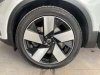 Volvo XC40 2023 5p Recharge Ultimate Dark PHEV T5 L3/1.5/T Aut 2023 Volvo XC40 Venta Llantas 1