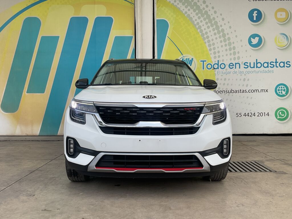 Kia Seltos 2021 5p GT Line L4/1.4 Turbocargado GDI DCT 2021 Kia Seltos Venta Exteriores 2