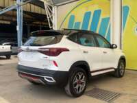 Kia Seltos 2021 5p GT Line L4/1.4 Turbocargado GDI DCT 2021 Kia Seltos Venta Exteriores 5