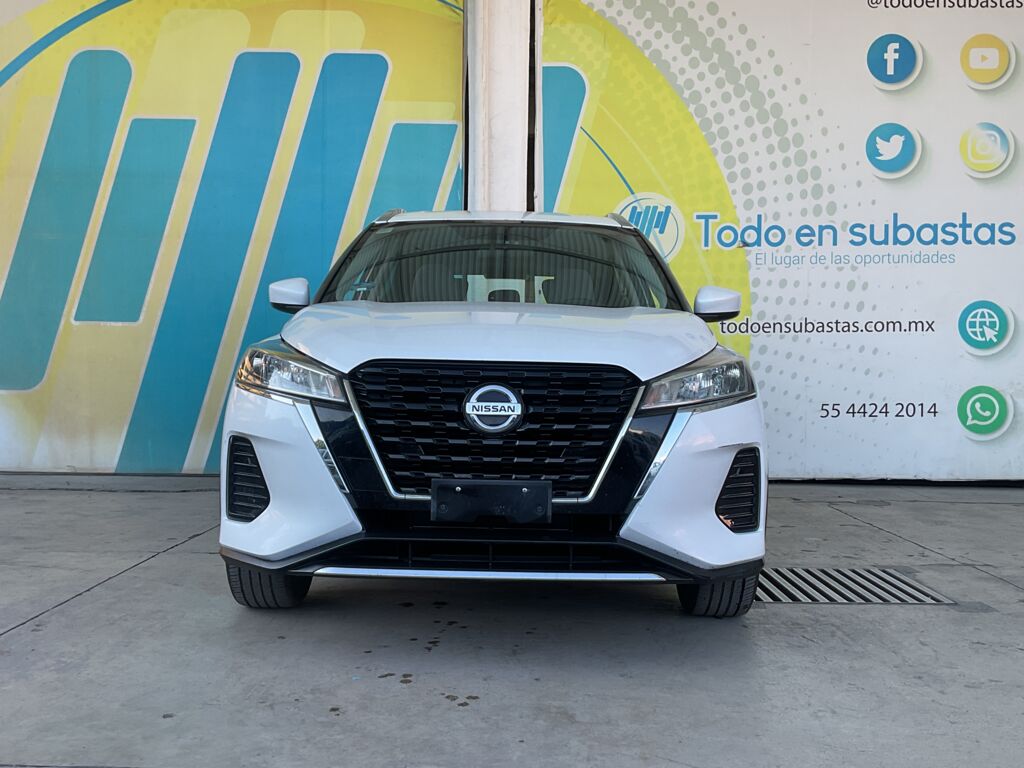 Nissan Kicks 2021 5p Advance L4/1.6 CVT     2021 Nissan Kicks Venta Exteriores 2