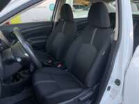 Nissan V-Drive 2022 4p L4/1.6 Man 2022 Nissan V-Drive Venta Interiores 17