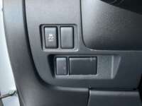 Nissan V-Drive 2022 4p L4/1.6 Man 2022 Nissan V-Drive Venta Interiores 5