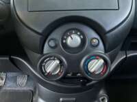 Nissan V-Drive 2022 4p L4/1.6 Man 2022 Nissan V-Drive Venta Interiores 8