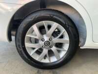 Nissan V-Drive 2022 4p L4/1.6 Man 2022 Nissan V-Drive Venta Llantas 7