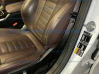 BMW 330E 2023 330e Híbrido/Aut 2023 BMW 330E Ingreso Interiores 32