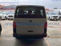 Volkswagen Transporter 2024 5p TDI L4/2.0/T Man 9 Pas 2024 Volkswagen Transporter Ingreso Exteriores 5