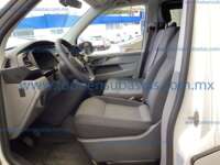 Volkswagen Transporter 2024 5p TDI L4/2.0/T Man 9 Pas 2024 Volkswagen Transporter Ingreso Interiores 1