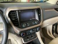 GMC Acadia 2023 5p Denali V6/3.6 Aut IMG_8592