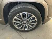 GMC Acadia 2023 5p Denali V6/3.6 Aut IMG_8614