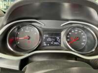 Chevrolet Onix 2025 4p LT L3/1.0 Man  IMG_2255