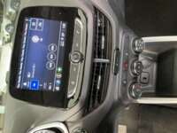 Chevrolet Onix 2025 4p LT L3/1.0 Man  IMG_2257