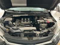 Chevrolet Onix 2025 4p LT L3/1.0 Man  IMG_2236