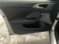 Volkswagen T-Cross 2024 5p Trendline L4/1.6 Aut 2024 Volkswagen T-Cross Venta Interiores 15