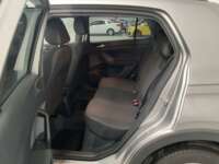 Volkswagen T-Cross 2024 5p Trendline L4/1.6 Aut 2024 Volkswagen T-Cross Venta Interiores 18