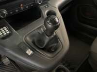 Peugeot Partner 2021 5p L4/1.6/T Diesel Man 2021 Peugeot Partner Venta Interiores 9