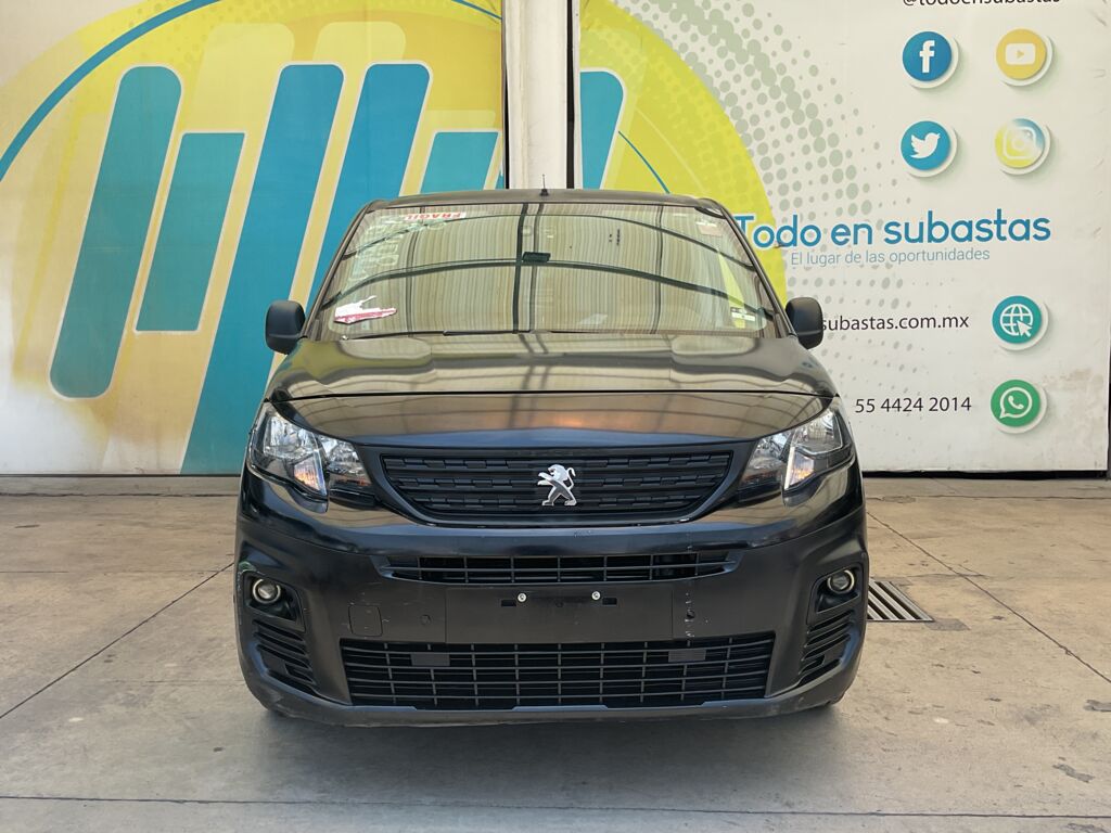 Peugeot Partner 2020 5p L4/1.6/T Diesel Man 2020 Peugeot Partner Venta Exteriores 2