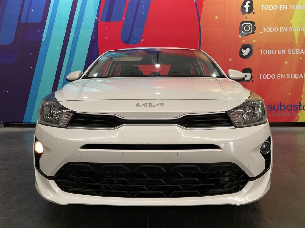 Kia Rio 2023 4p Sedán L L4/1.6 Aut 2023 Kia Rio Venta Exteriores 2