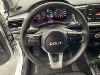 Kia Rio 2023 4p Sedán L L4/1.6 Aut 2023 Kia Rio Venta Interiores 1