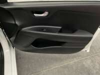 Kia Rio 2023 4p Sedán L L4/1.6 Aut 2023 Kia Rio Venta Interiores 13