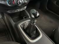 Chevrolet Aveo 2020 4p LS L4/1.5 Man  2020 Chevrolet Aveo Venta Interiores 9