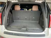 Chevrolet Tahoe 2023 5p High Country V8/6.2 Aut IMG_2482