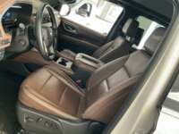 Chevrolet Tahoe 2023 5p High Country V8/6.2 Aut IMG_2460
