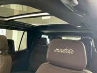 Chevrolet Tahoe 2023 5p High Country V8/6.2 Aut IMG_2462
