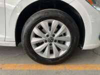 Volkswagen Jetta 2023 4p Comfortline L4/1.4/T Aut 2023 Volkswagen Jetta Venta Llantas 10