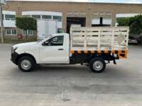 Nissan NP300 Estacas 2021 2p L4/2.5 Man A/A Línea Nueva 2021 Nissan NP300 Estacas Venta Exteriores 8
