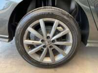 Volkswagen Vento 2021 4p Comfortline Plus L4/1.6 Tiptronic 2021 Volkswagen Vento Venta Llantas 7