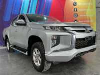 Mitsubishi L200 2021 4p Doble L4/2.5/T Diesel Man 4x4 2021 Mitsubishi L200 Venta Exteriores 3