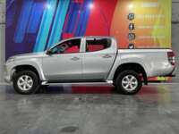 Mitsubishi L200 2021 4p Doble L4/2.5/T Diesel Man 4x4 2021 Mitsubishi L200 Venta Exteriores 4