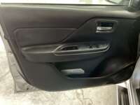 Mitsubishi L200 2021 4p Doble L4/2.5/T Diesel Man 4x4 2021 Mitsubishi L200 Venta Interiores 14