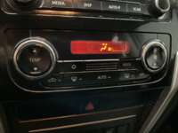Mitsubishi L200 2021 4p Doble L4/2.5/T Diesel Man 4x4 2021 Mitsubishi L200 Venta Interiores 9
