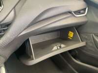 Chevrolet Onix 2023 4p Premier Redline L3/1.0/T Aut 2023 Chevrolet Onix Venta Interiores 17