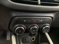 Chevrolet Onix 2023 4p Premier Redline L3/1.0/T Aut 2023 Chevrolet Onix Venta Interiores 10