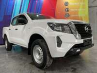 Nissan NP300 Frontier 2022 4p SE L4/2.5 Man 2022 Nissan NP300 Frontier Venta Exteriores 3