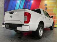 Nissan NP300 Frontier 2022 4p SE L4/2.5 Man 2022 Nissan NP300 Frontier Venta Exteriores 7