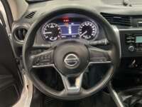 Nissan NP300 Frontier 2022 4p SE L4/2.5 Man 2022 Nissan NP300 Frontier Venta Interiores 1