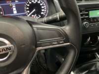 Nissan NP300 Frontier 2022 4p SE L4/2.5 Man 2022 Nissan NP300 Frontier Venta Interiores 6