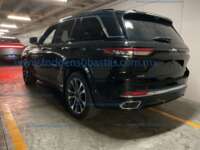 Jeep Grand Cherokee 2023 ​5p Overland 3.6L Aut 4X4 2023 Jeep Grand Cherokee Ingreso Exteriores 6